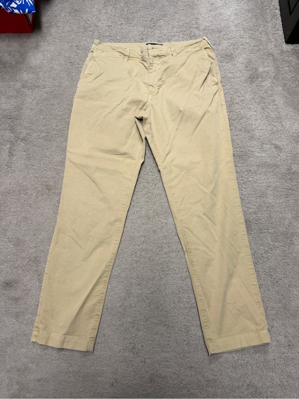 American Eagle Outfitters Slim Khaki Pants - Tan 33x30